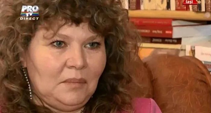 Geanina, sora lui Mihai Trăistariu, e profesoară de matematică foto: captură Pro TV