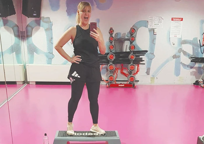 Nicola face sală în fiecare zi