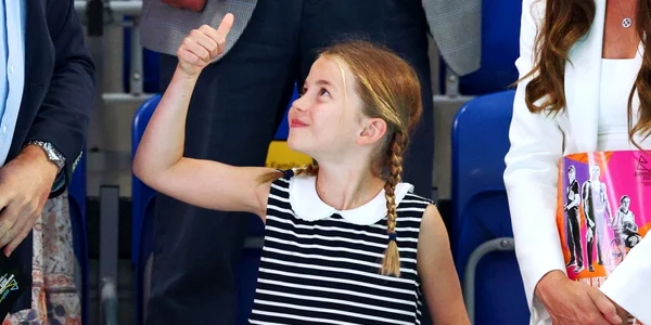 prinţesa Charlotte la Jocurile Commonwealth  foto twitter