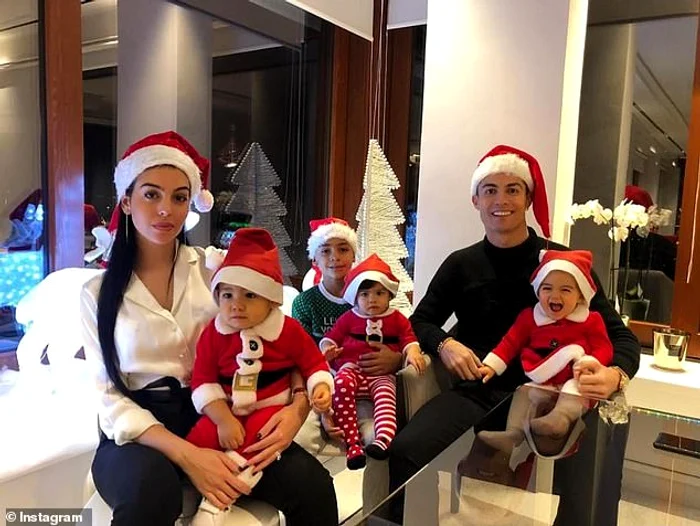 Cristiano Ronaldo n-a mai prins de mult un Crăciun la "serviciu". În Spania nu se juca în această perioadă a anului, spre deosebire de italieni care încep să copieze "Boxing Day-ul" englezilor