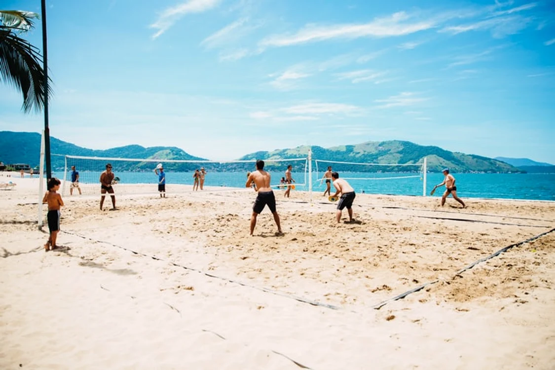 
    Dacă nu ești atent, te poți accidenta grav practicând acest sportFOTO: Unsplash.com  