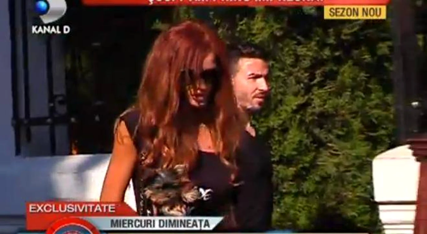 
    Bianca Drăguşanu şi Adrian Cristea  