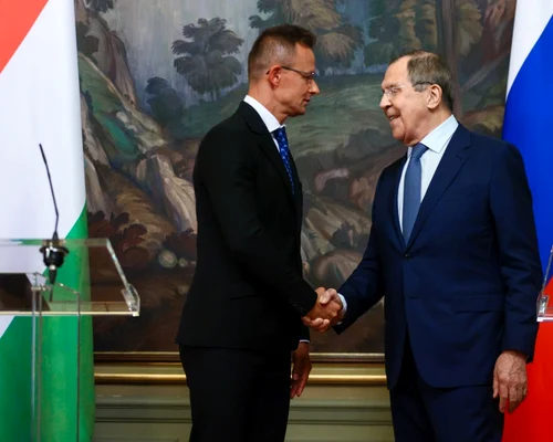 Peter Szijjarto si Serghei Lavrov FOTO EPA-EFE