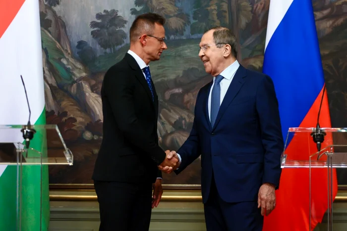 Ministrul ungar de Externe nu este de acord să ajute Ucraina cu consilieri militari FOTO Arhivă