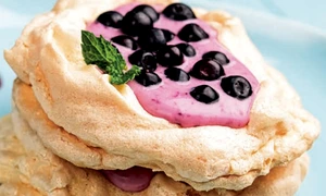 pavlova cu afie jpg