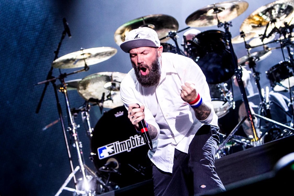 Fred Durst în timpul unui concert
