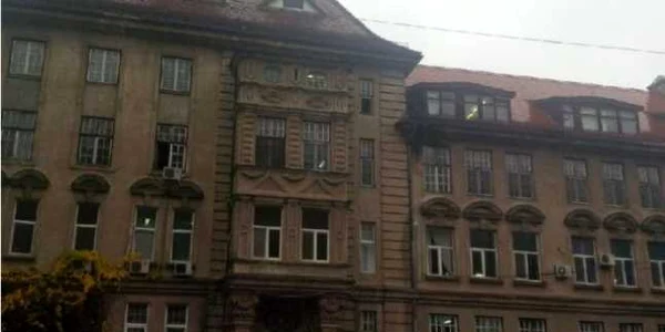 Licitaţia pentru modernizarea Maternităţii a fost reluată