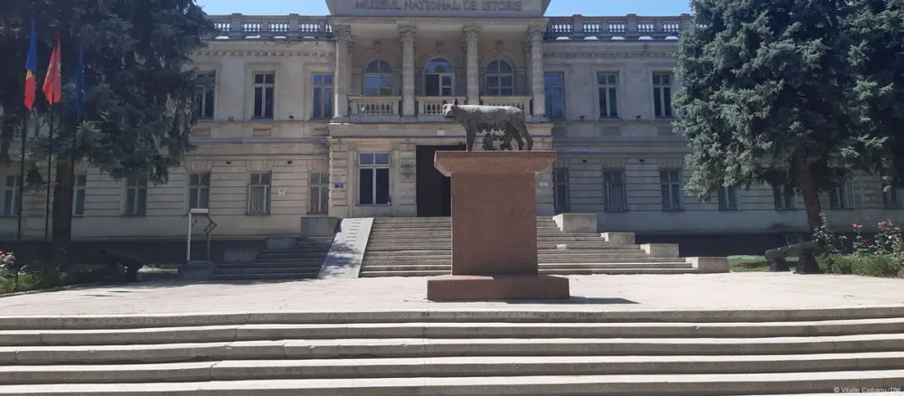 Vizita lui Szijjártó, deserviciu pentru Moldova