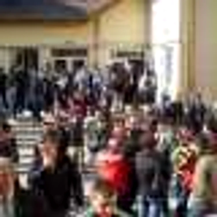 Şomerii gălăţeni au la dispoziţie mult prea puţine opţiuni pentru găsirea unui loc de muncă.