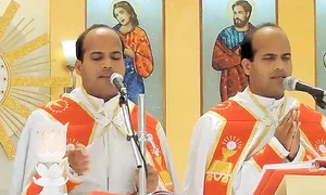 I au cununat preoţii gemeni Rezi şi Rozy  Manaparambil  jpeg