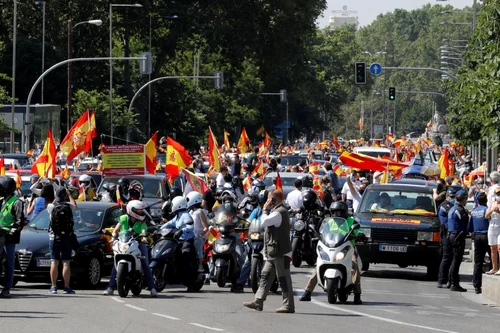 Proteste la Madrid Spania împotriva COVID-19 FOTO EPA-EFE