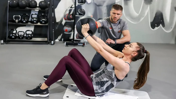 cum te poate ajuta un antrenor personal sa i i cre ti performan a sportiva1 jpg