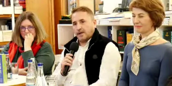 radu corozel foto captura video humanitas png