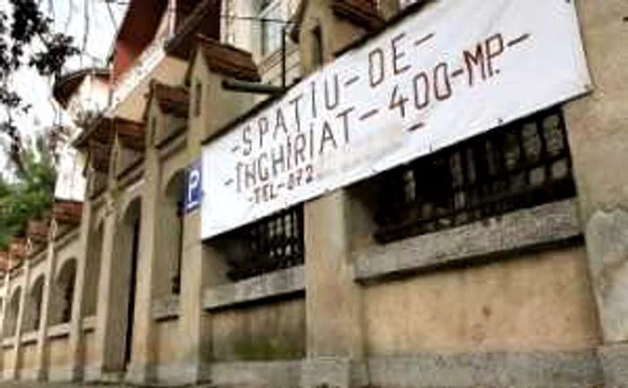 FOTOGALERIE Palate ţigăneşti vândute în regim de criză
