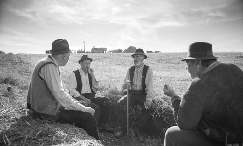 1 morometii 2 premiera jpg jpeg