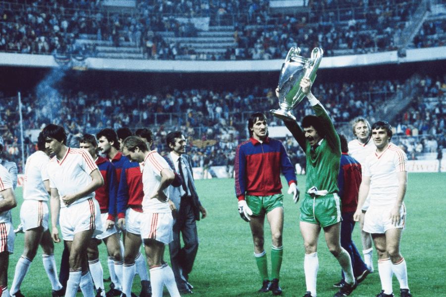 Steaua, locul 19 într-un top mondial al celor mai iubite echipe din lume VIDEO 