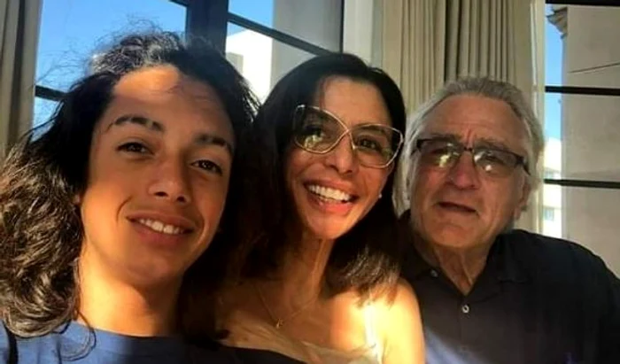 Leandro, alături de mama și bunicul său FOTO Facebook