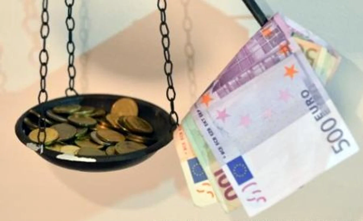 
    Ieșirea Marii Britanii din UE ar duce la scăderea monedei noastre  
