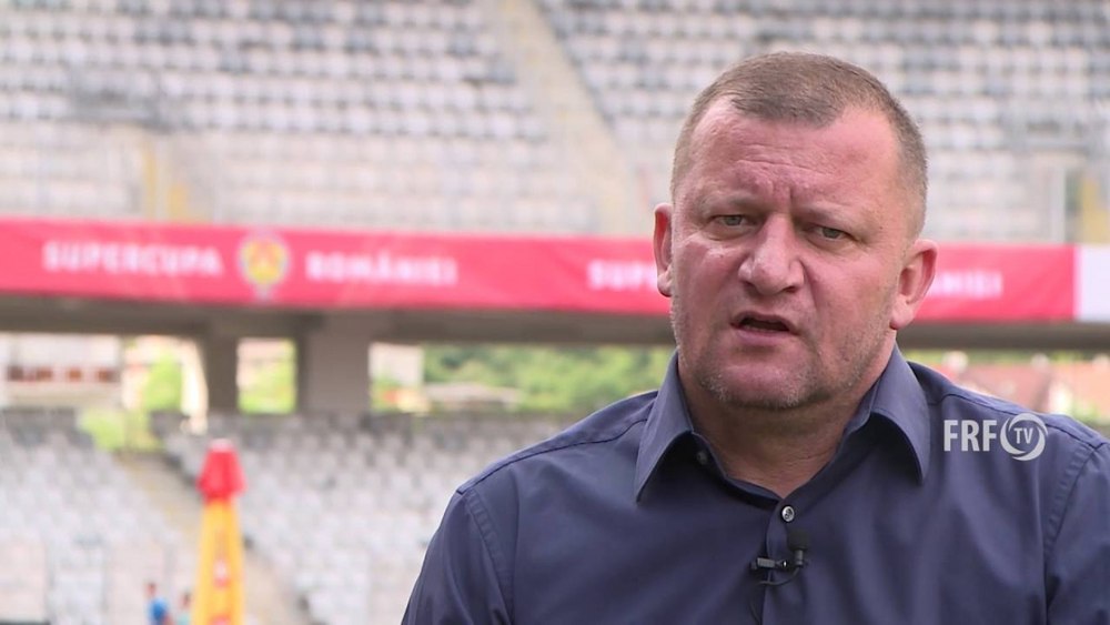 Dorinel Munteanu, distrus după declarația rasistă: „O mizerie. Trebuia zburat în secunda 2”