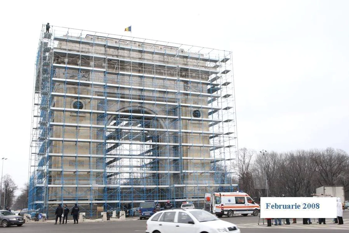 
    Arcul de Triumf este reabilitat cu fonduri europene  