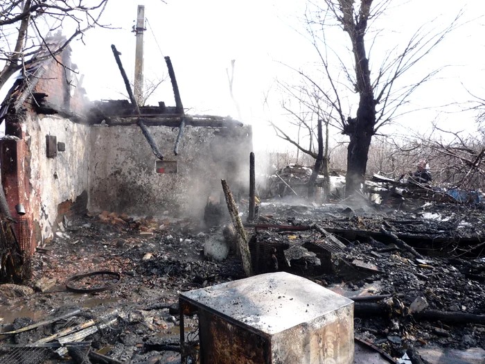 Magazia săteanului a fost complet distrusă împreun cu tot ce era depozitat înăuntru