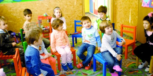 Reşiţa: Interzis la grădiniţă din cauza aglomeraţiei