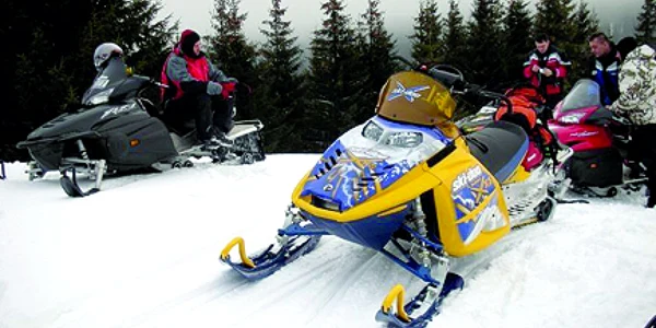 Cu snowmobilul în Apuseni 