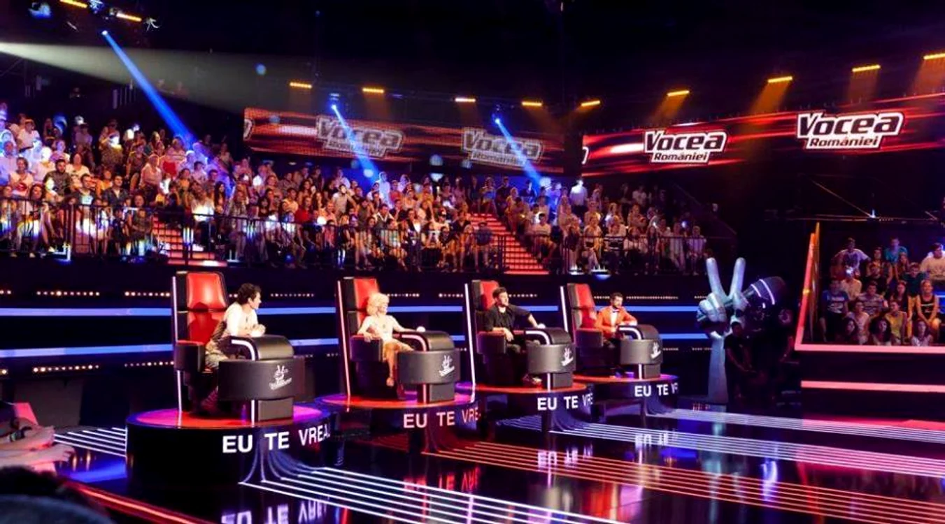 
    Doar patru concurenţi au reuşit să fie fericiţii finalişti la "Vocea României"Foto: Captură Pro TV  