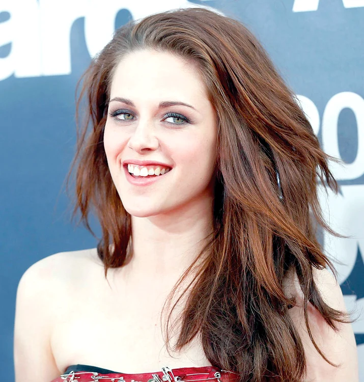 
    Kristen Stewart  