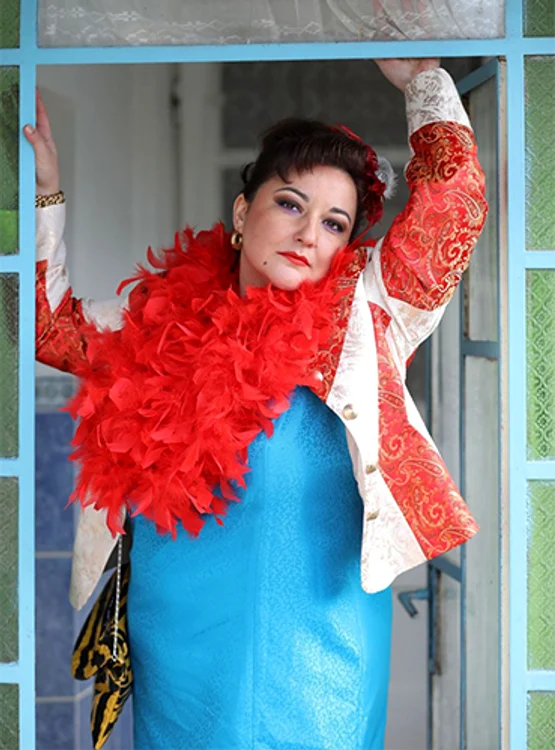 Ecaterina Ladin, alias Dalida, va lua o pauză de la filmări ca să nască a doua oară