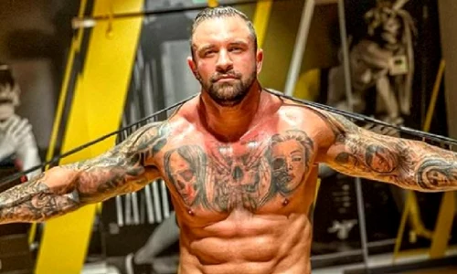 Alex Bodi a plecat din tara jpg