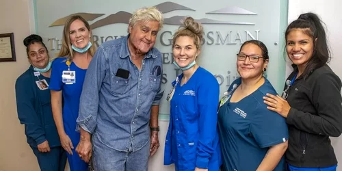 Comediantul Jay Leno după externare / Foto: Grossman Burn Center via BBC