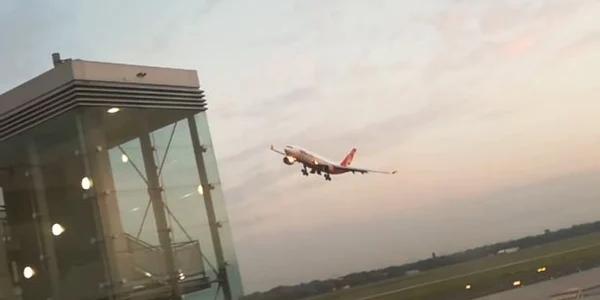 Manevra avion 