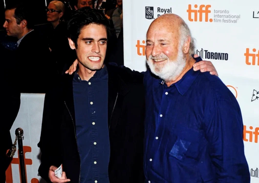 Nick Reiner, împreună cu tatăl său, regizorul Rob Reiner FOTO: Profimedia