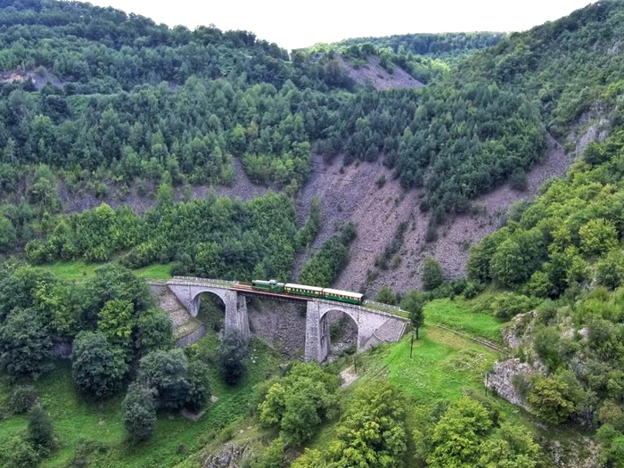 Semeringul Bănăţean este un din obiectivele turistice importante ale judeţului Caraş-Severin FOTO Facebook/Banatul Montan