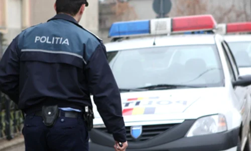 Iaşi: Poliţist bătut în timpul misiunii