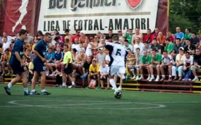 Braşov: Etapă spectaculoasă în Superliga de minifotbal