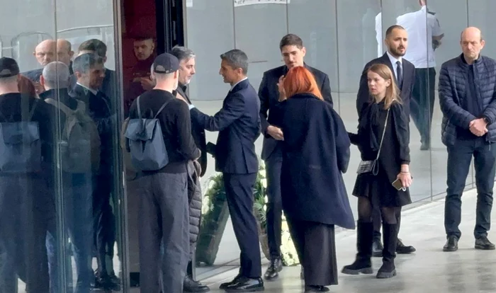 Răzvan Lucescu i-a întâmpinat pe apropiați la Arena Națională (FOTO: Click!)