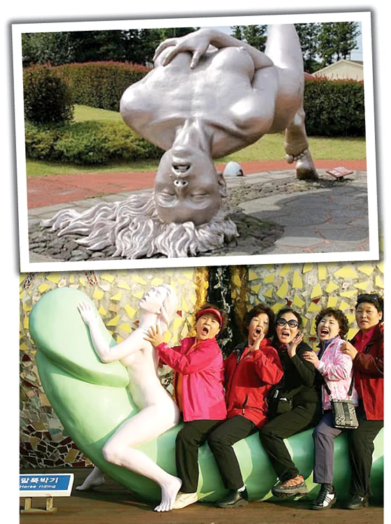 Atracţiile au fost luate cu asalt de amatoarele de sex