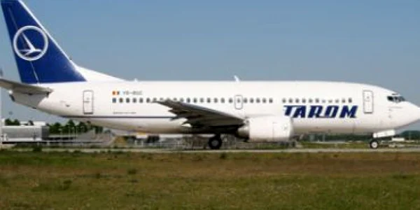 Flutur i-a reclamat lui Berceanu calitatea serviciilor Tarom, după anularea unei curse