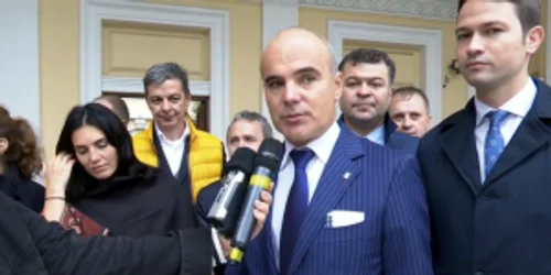 Rares Bogdan si Robert Sighiartau voteaza la Roma FOTO Captura