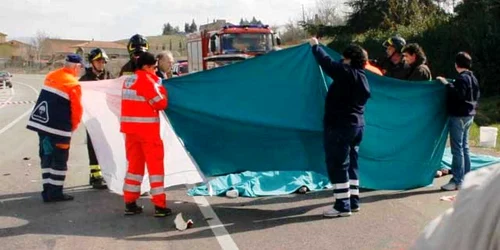 Personalul medical s-a străduit inutil să-l reanimeze pe român