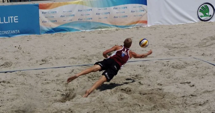 volei pe plajă
