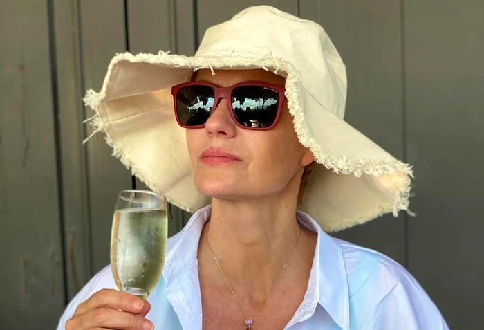 Lia Bugnar este cu adevărat o actriță desăvârșită. O puteți vedea pe scena teatrului