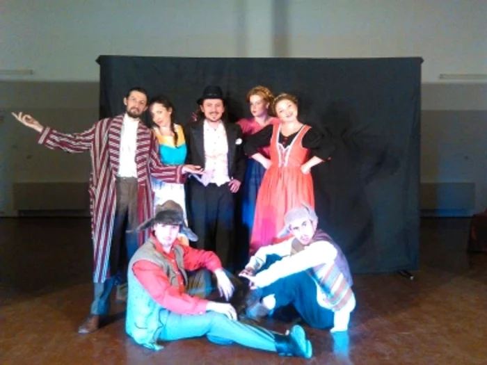 
    Persoanele născute în zilele de 3,12,21,30  sunt talentate și comunicativeSursa foto:  abnews.ro  