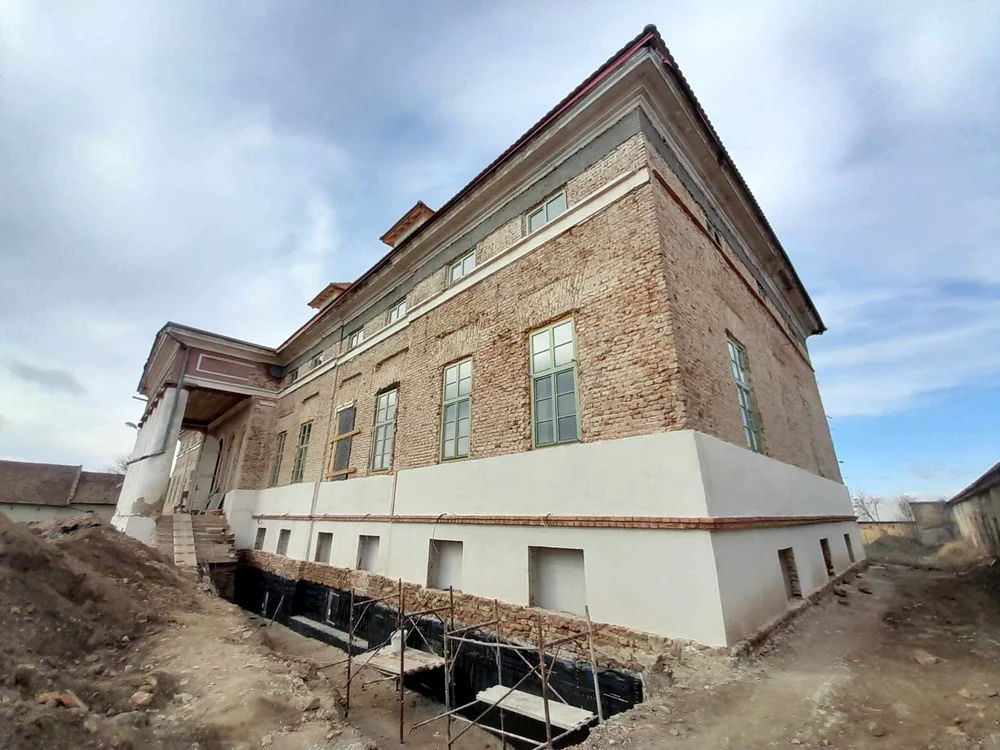 Conacul Mocioni de la Foeni în timpul restaurării FOTO Ștefan Both