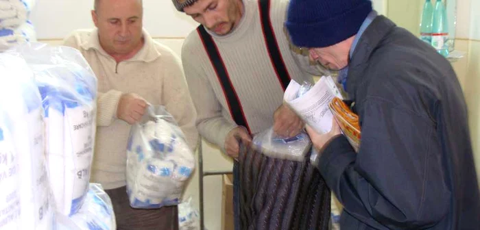 Primaria va distribui alimente persoanelor cu probleme sociale