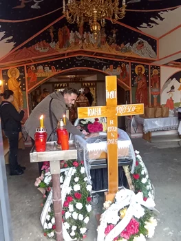 Imagini în exclusivitate de la înmormântarea Ioanei Popescu / Foto: Click!