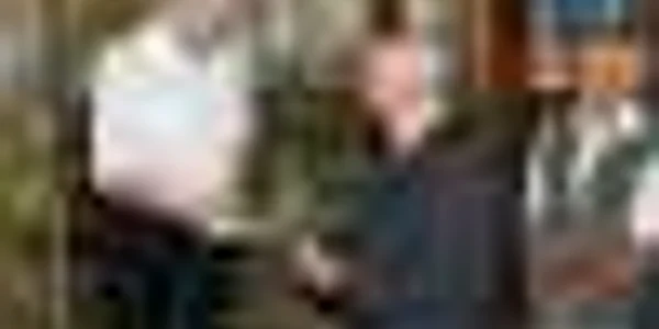 Nicolae Oprea, un fost  „deputat de cartier” care la 90 de ani ţine evidenţele contabile ale Bisericii Sfântu Ioan