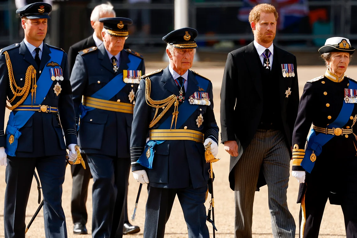 Charles, Harry și William. FOTO: Getty Images